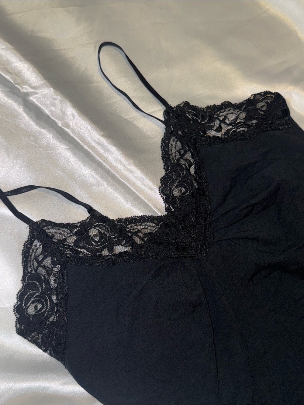 Black Lace Trim Women's Slip Camisole 🖤